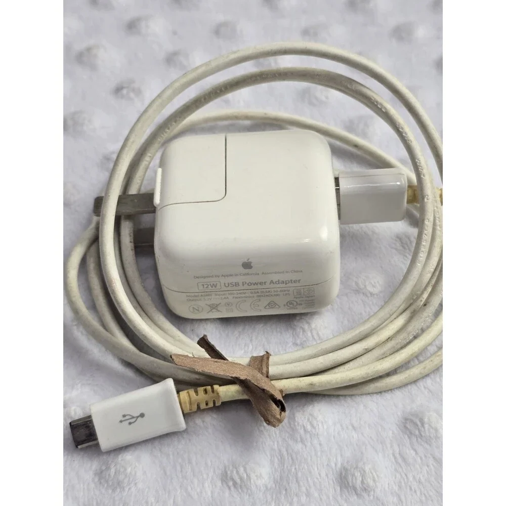Original Apple 12W Wall Charger And 1M Lightning to USB Cable iPad's & iPhone